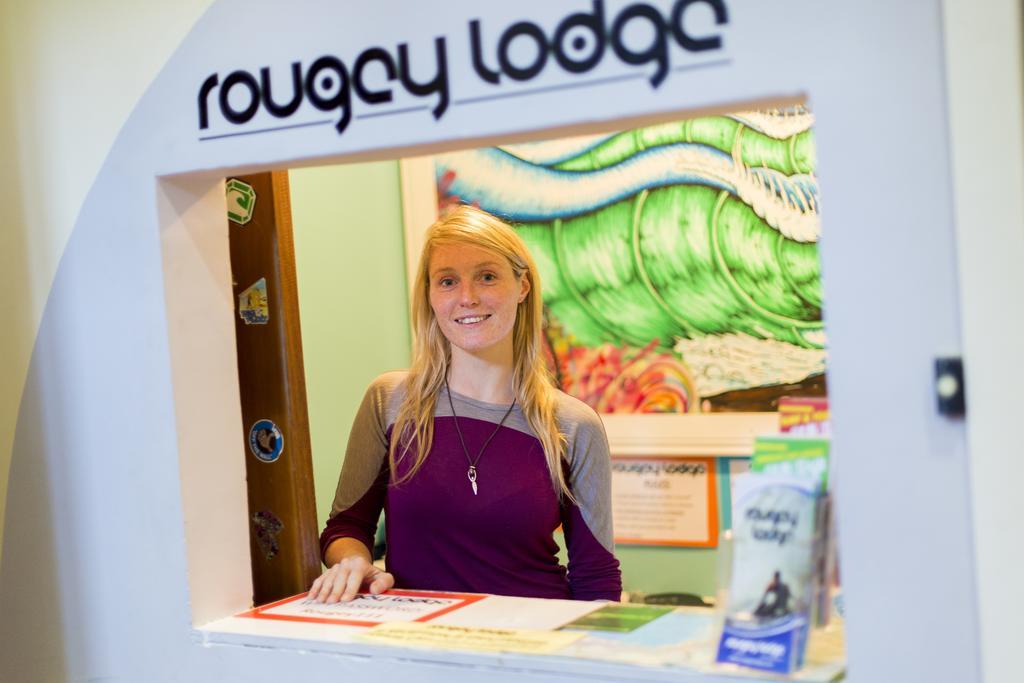 Rougey Lodge Hostel บันโดแรน ภายนอก รูปภาพ